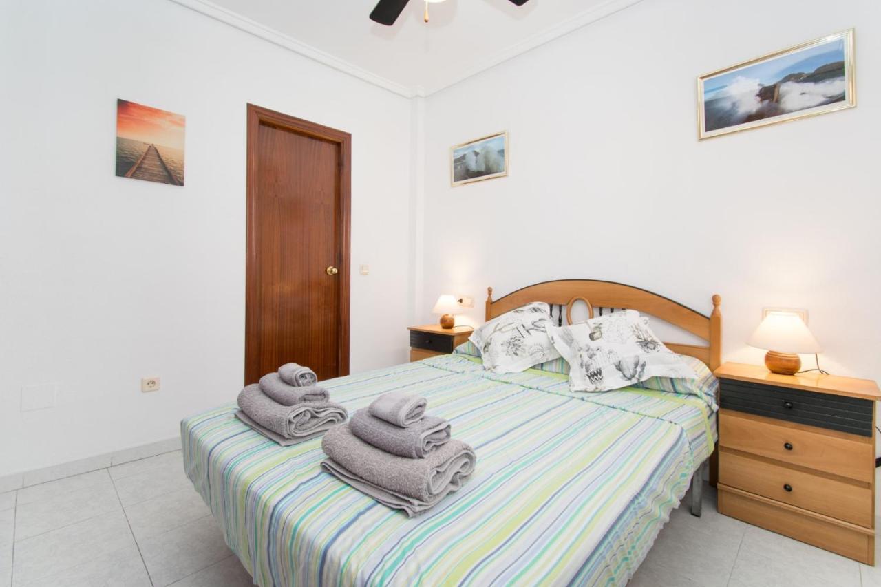 016 Happiness Apartment - Alicante Holiday Torrevieja Exterior foto