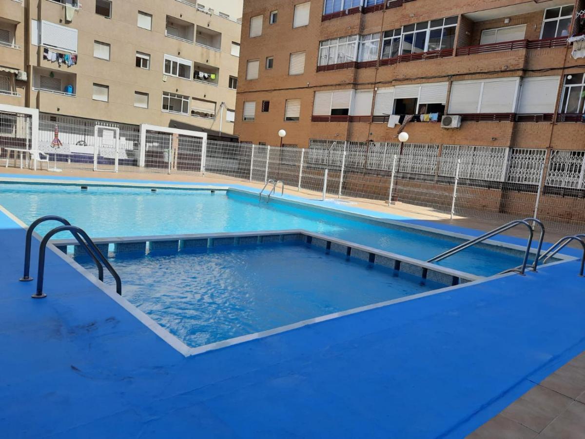 016 Happiness Apartment - Alicante Holiday Torrevieja Exterior foto